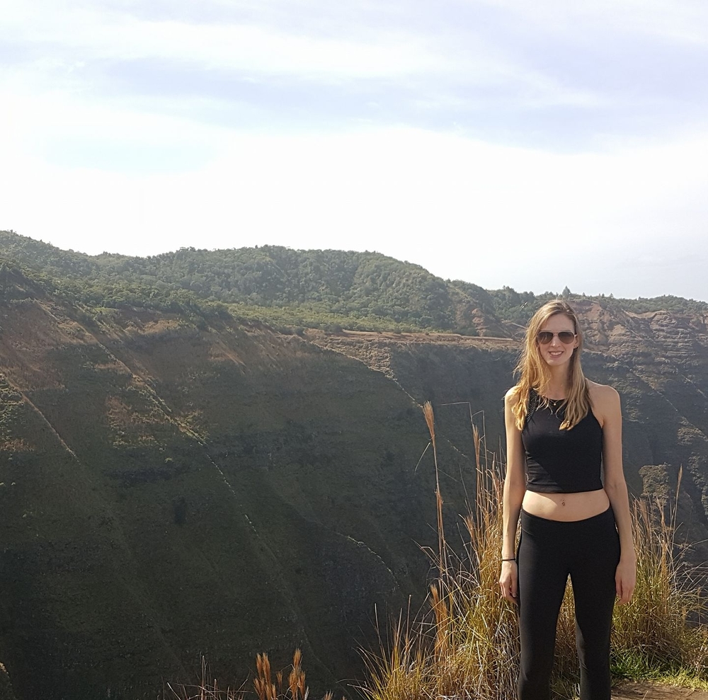 Meet your Posher, Laura